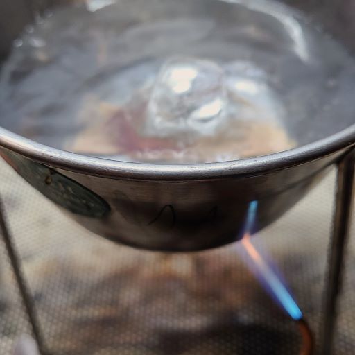 A method for cleaning gold jewelry with heated crystal water
