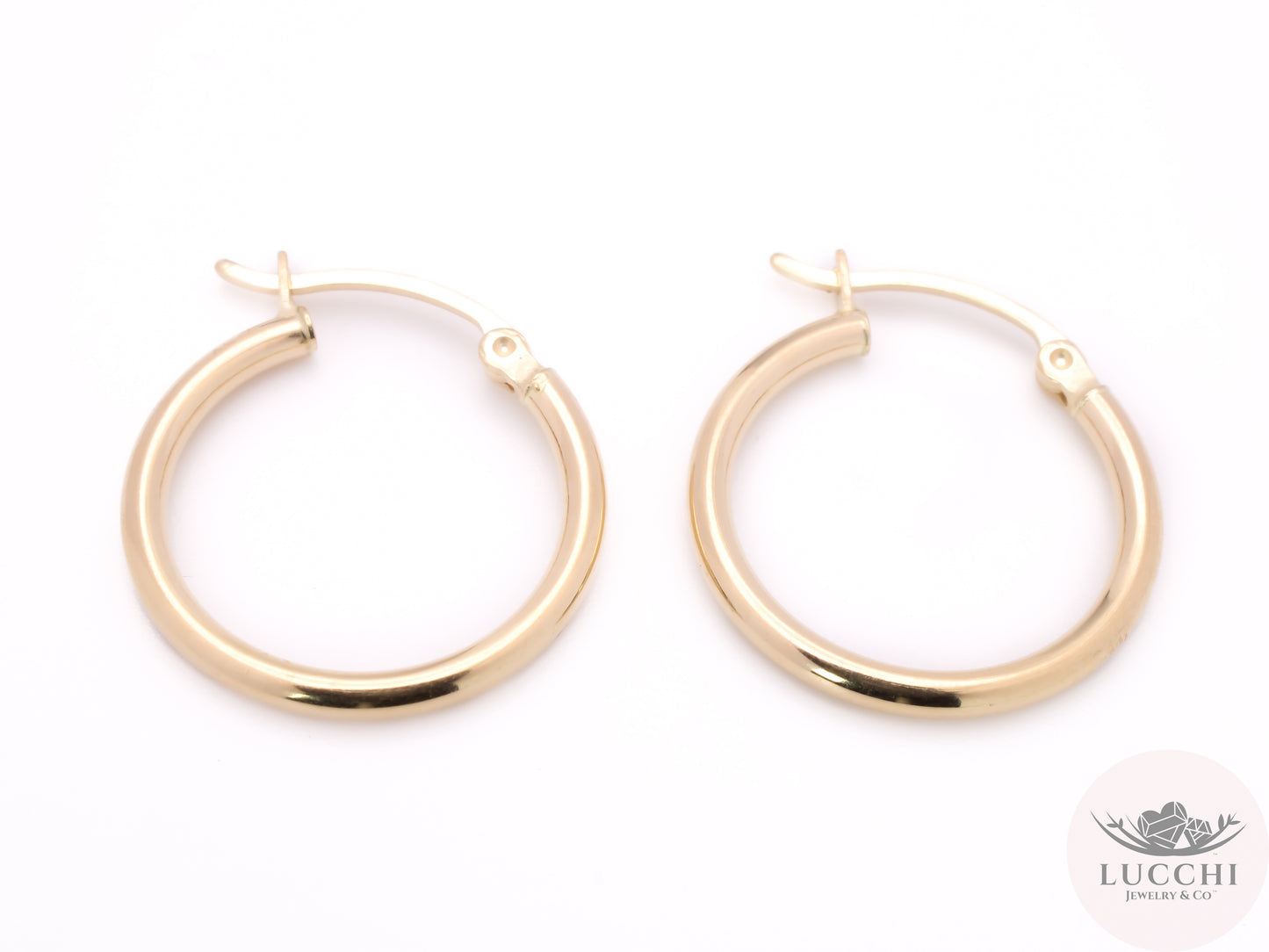 16mm Classic Hoop Earrings - Natural - 14k