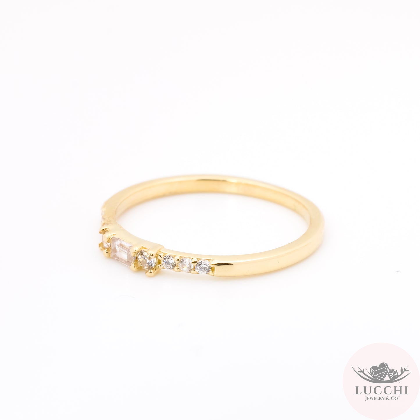 Minimalist Engagement Ring - White - 14k