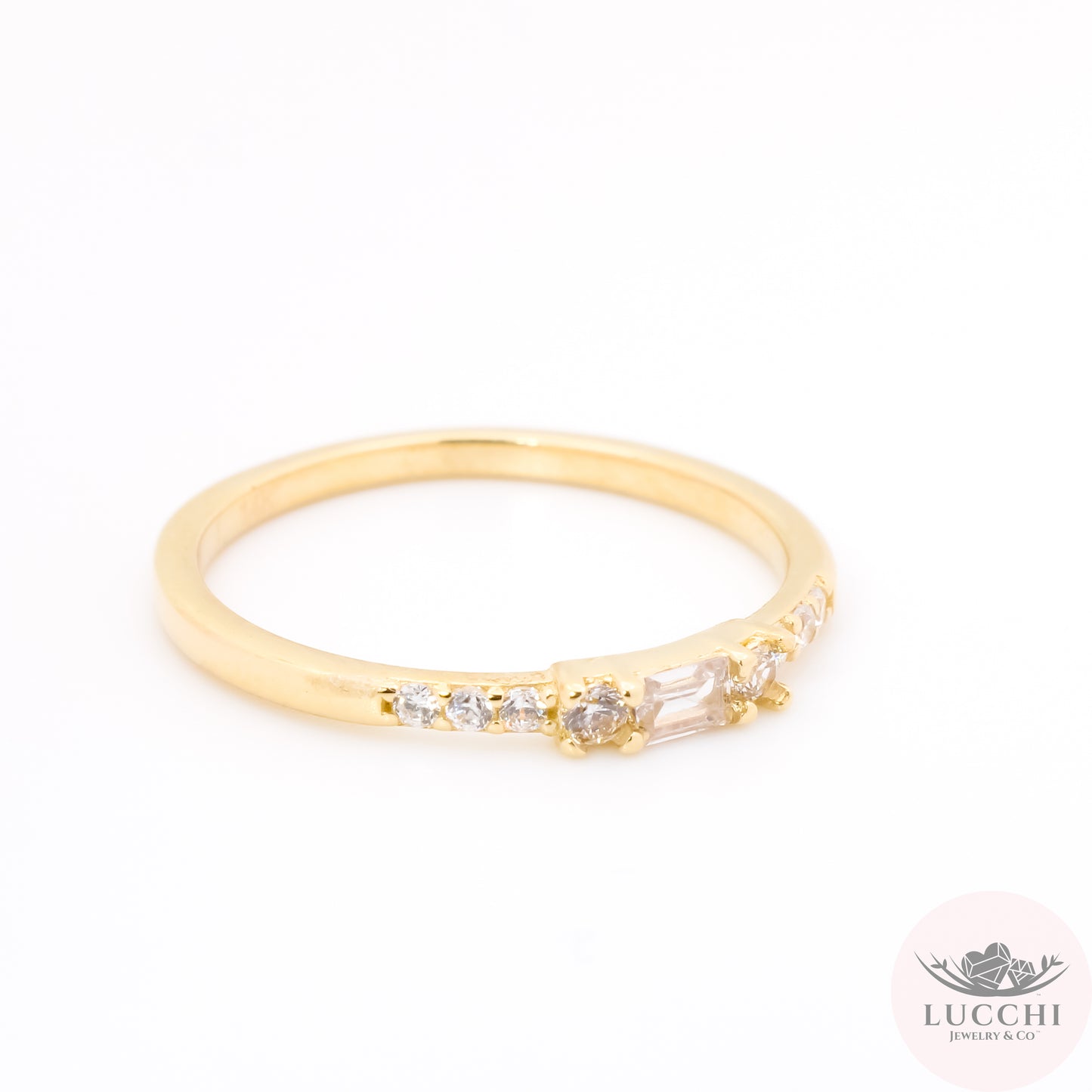 Minimalist Engagement Ring - White - 14k