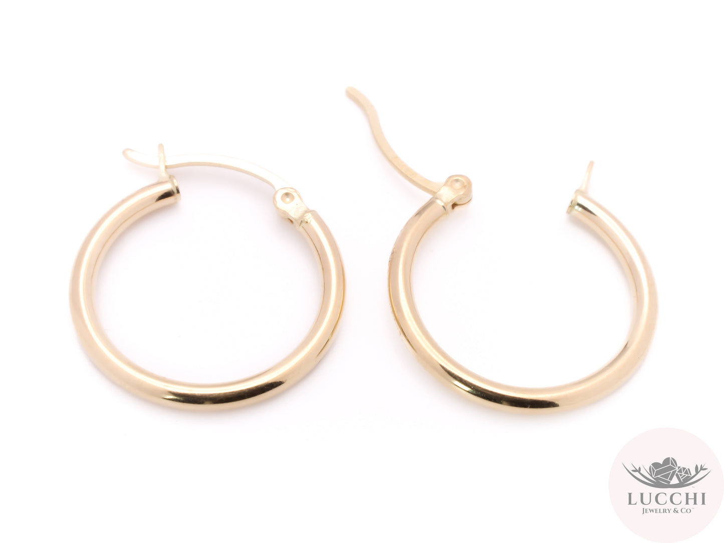 16mm Classic Hoop Earrings - Natural - 14k