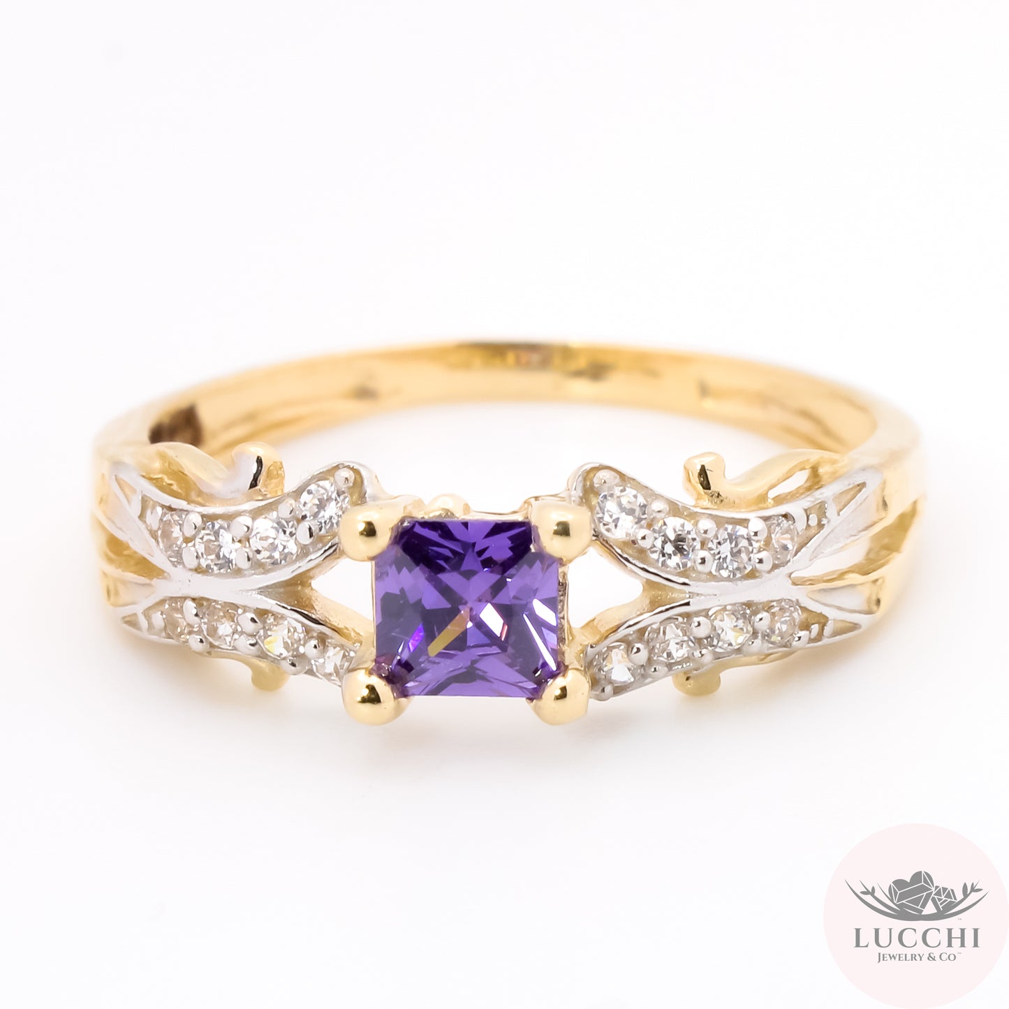 Angel Wing Princess Cut Ring - Amethyst Purple - 14k