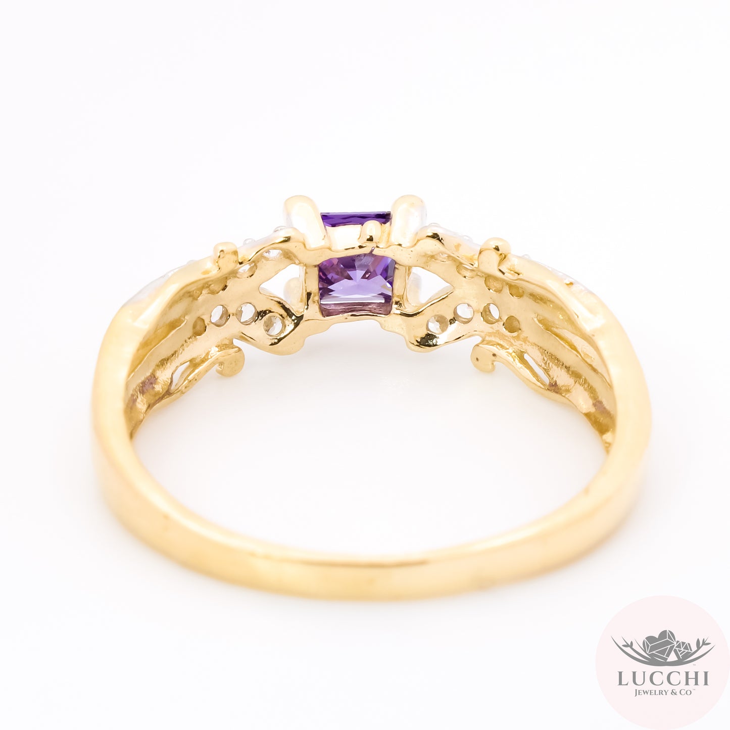 Angel Wing Princess Cut Ring - Amethyst Purple - 14k