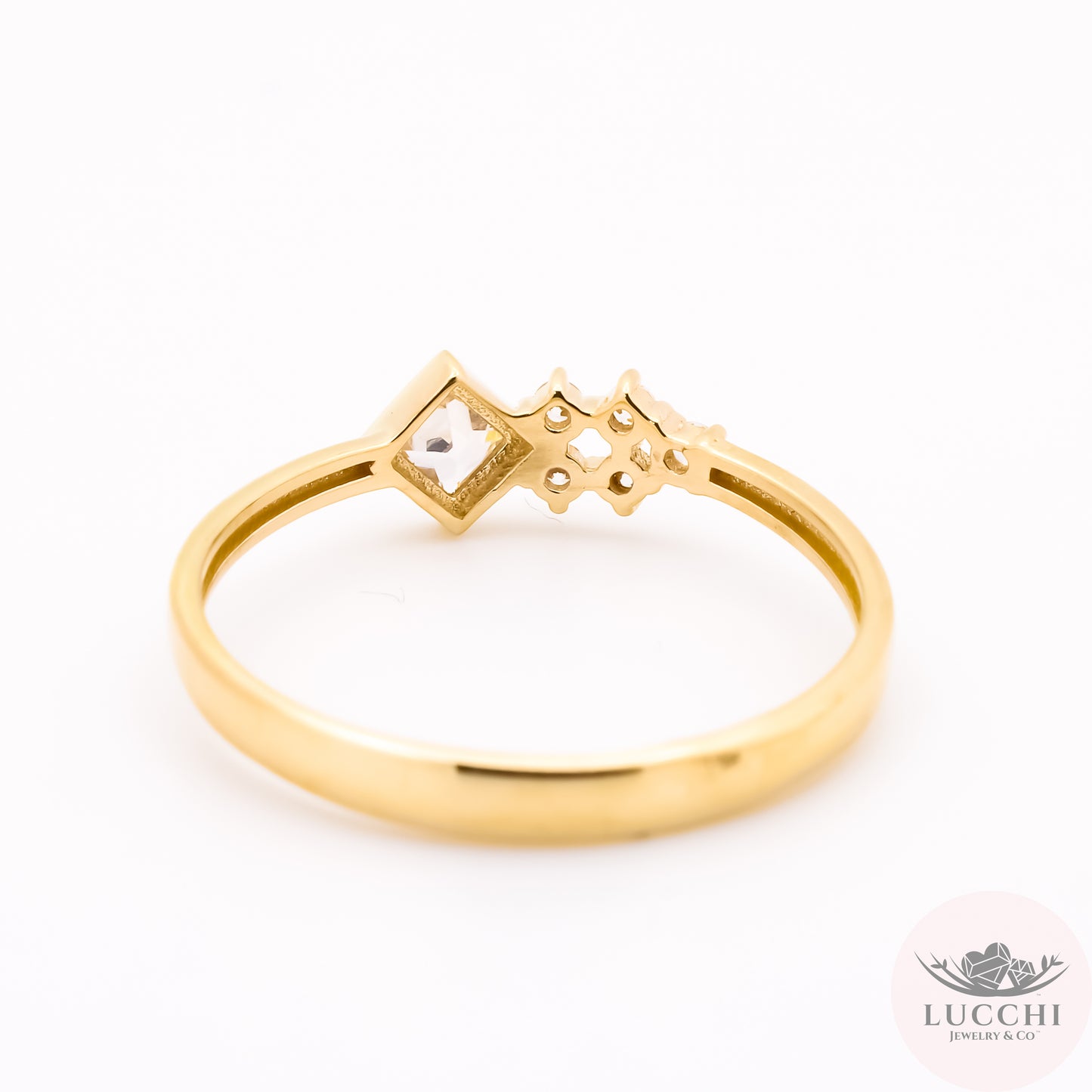 Shooting Square Slim Ring - White - 14k