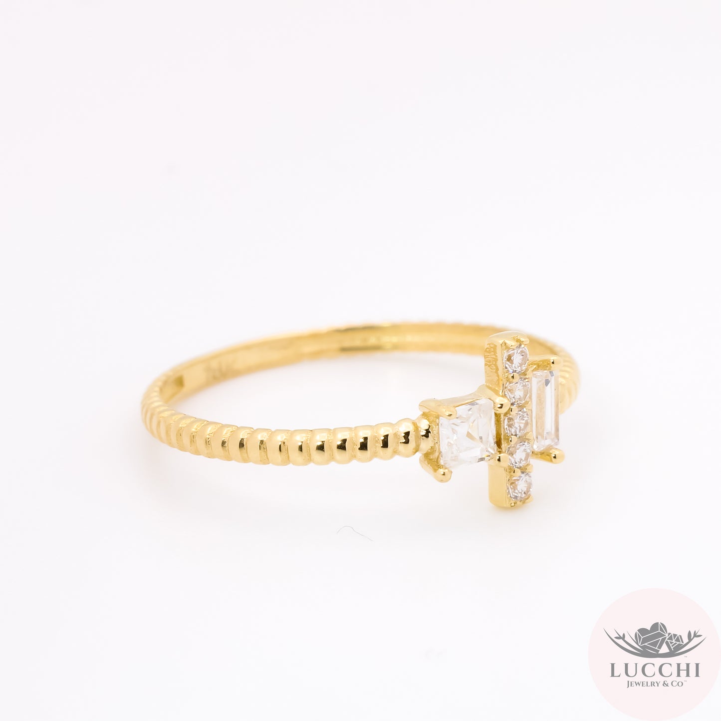 Trilogy Chain Ring - White - 14k